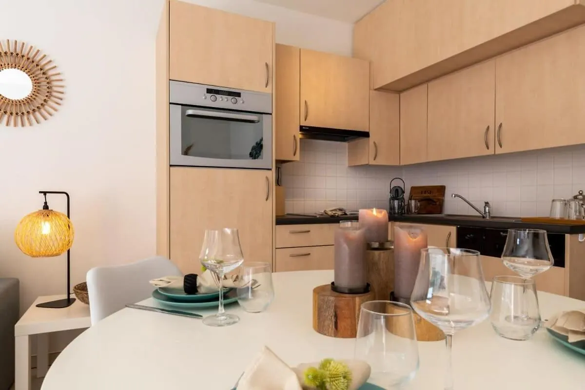 'Blue Sea' - Studio In Ostend With Private Parking Apartment